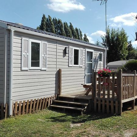 Camping Loisirs Des Groux Mousseaux-sur-Seine Exterior photo
