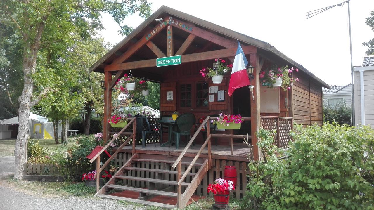 Camping Loisirs Des Groux Mousseaux-sur-Seine Exterior photo