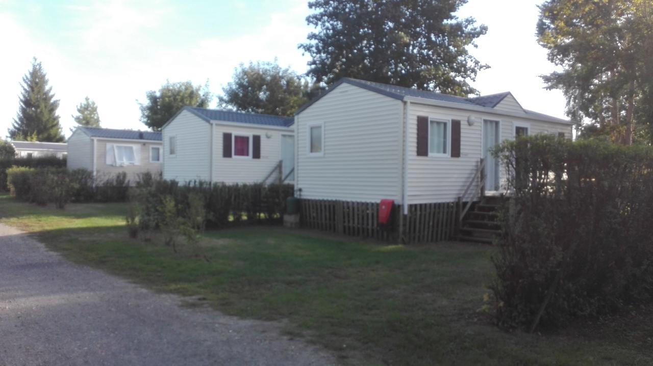 Camping Loisirs Des Groux Mousseaux-sur-Seine Exterior photo