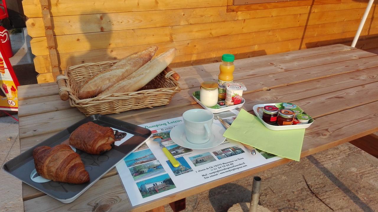 Camping Loisirs Des Groux Mousseaux-sur-Seine Exterior photo