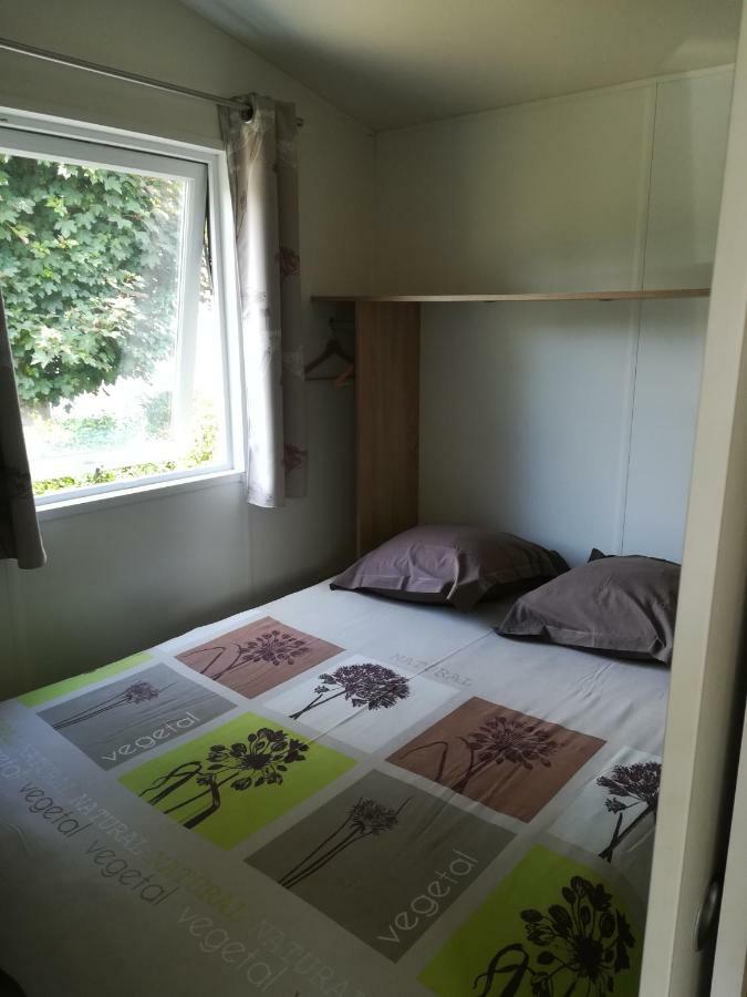 Camping Loisirs Des Groux Mousseaux-sur-Seine Exterior photo